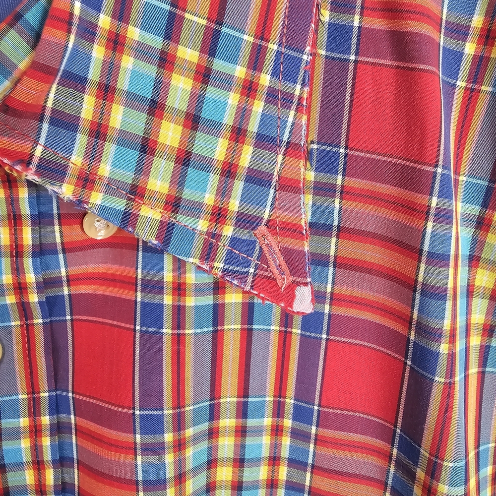 Tommy Hilfiger Men’s XL Plaid Button Down Shirt Classic Flag Logo Red Blue - Picture 4 of 6